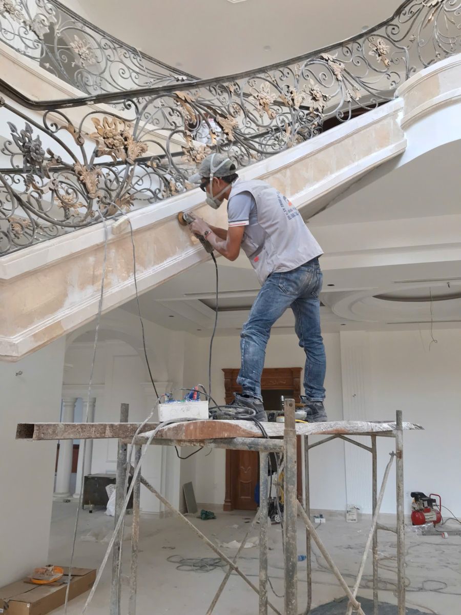 Các loại sàn khách sạn thường được đánh bóng