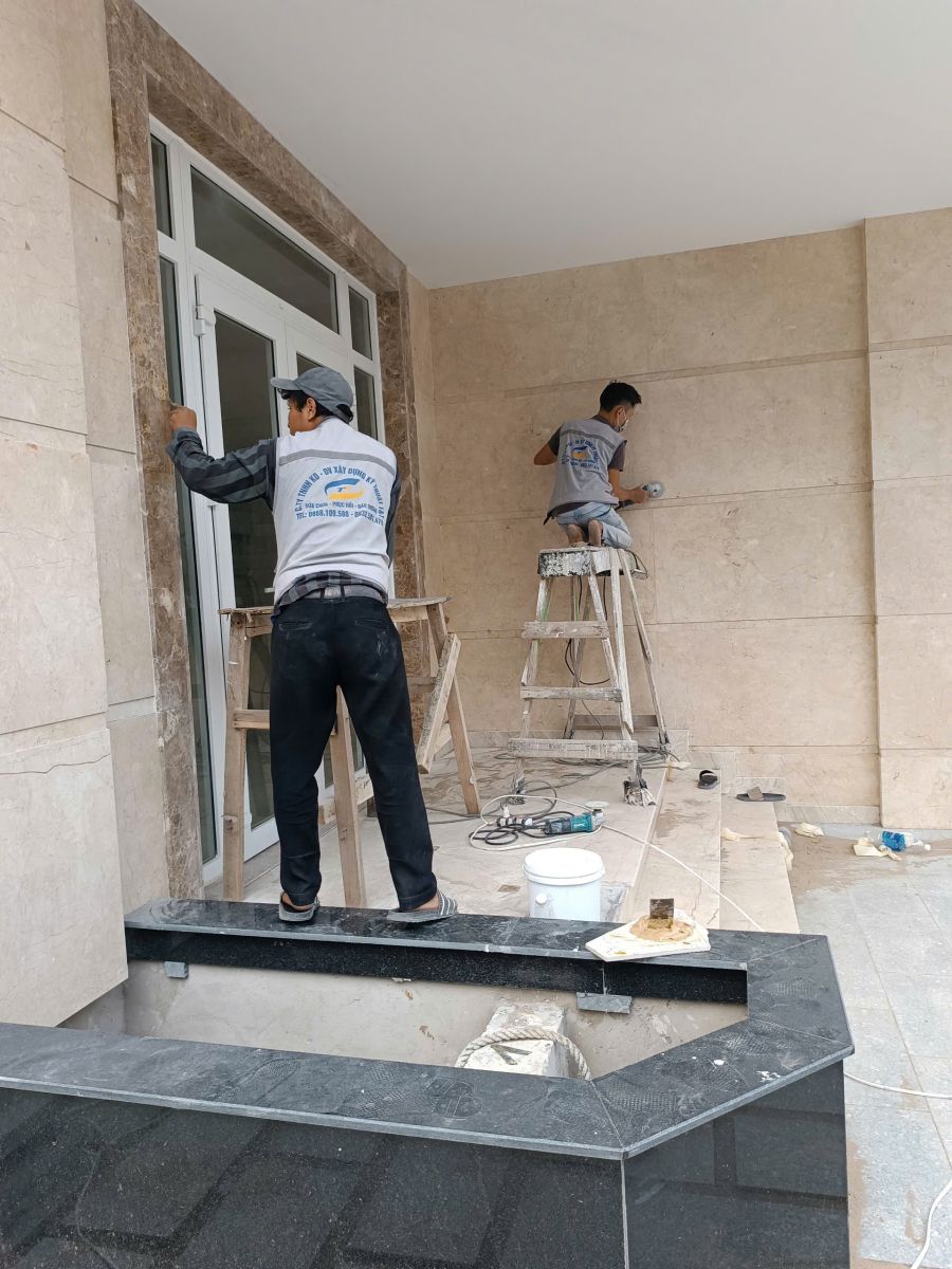 Cách lựa chọn hóa chất phù hợp cho sàn đá