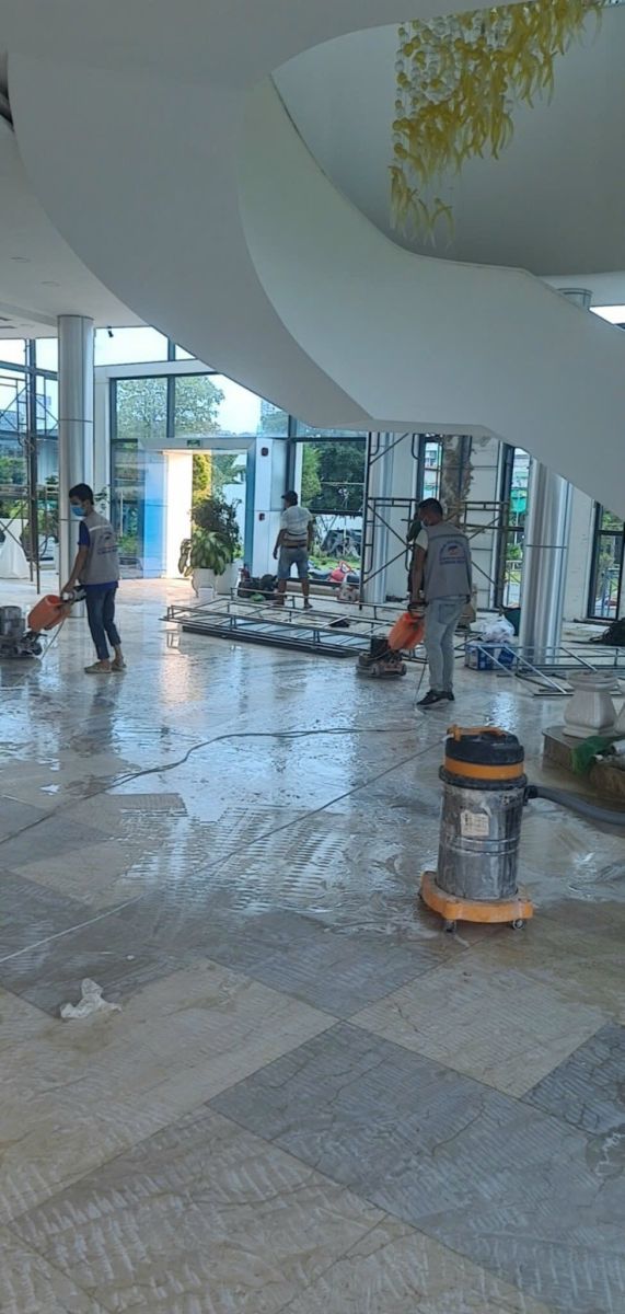Tại sao việc phục hồi sàn đá cho nhà hàng cao cấp lại quan trọng?