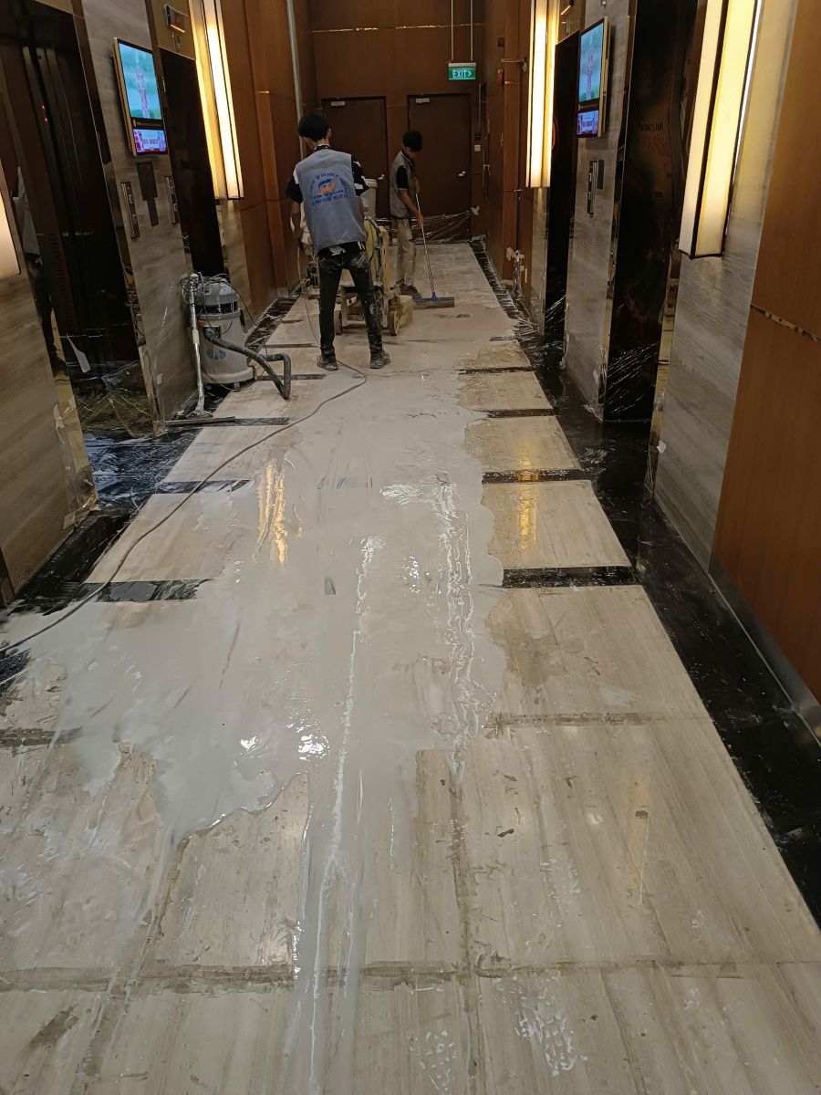 Sàn Đá Bị Xỉn Màu