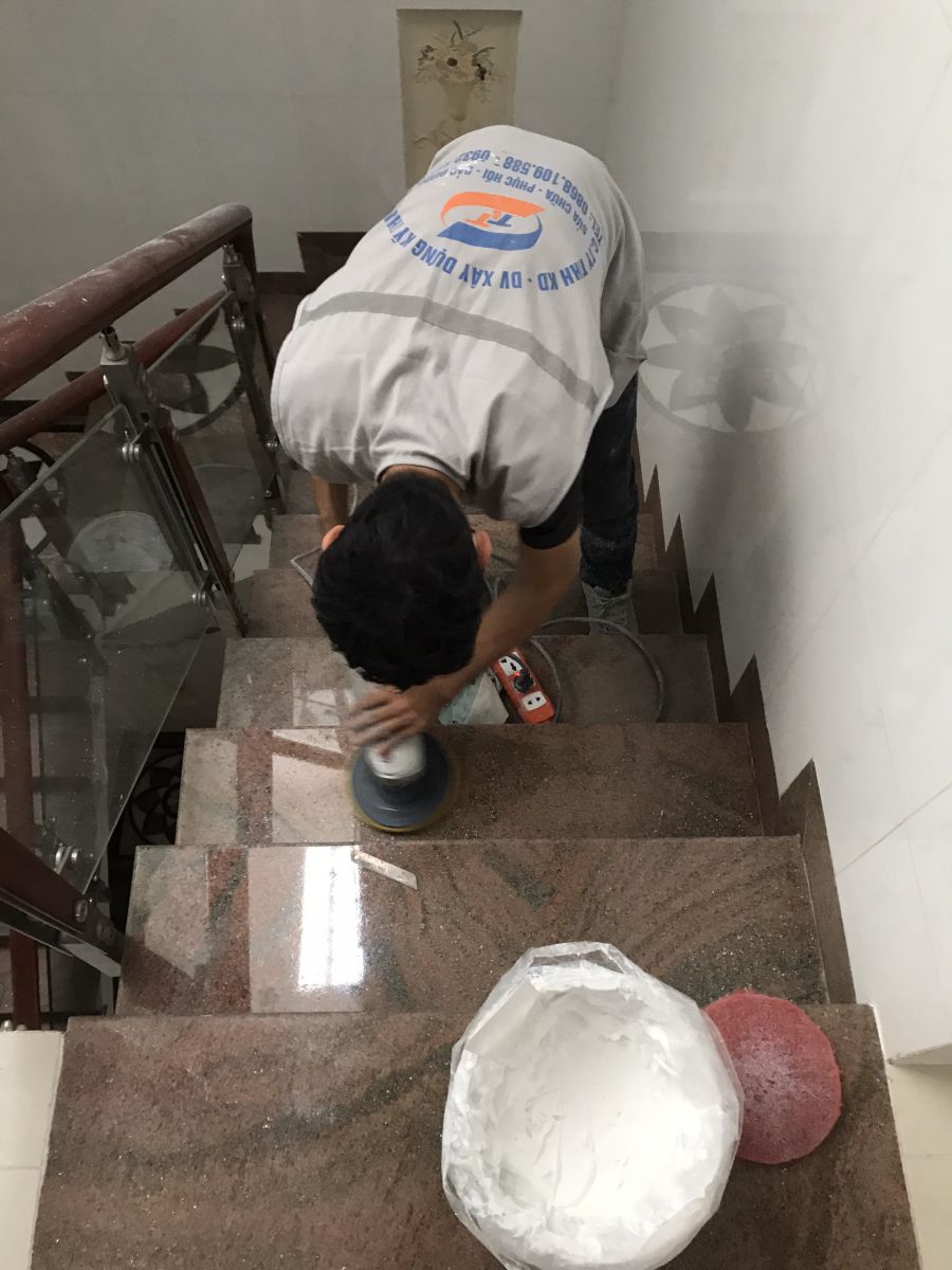 mài phục hồi và đánh bóng sàn đá marble
